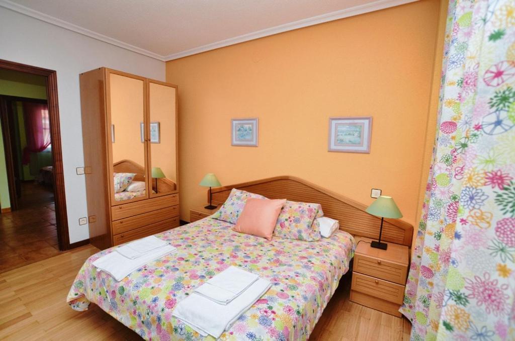Isla Plana Apartamento Playas De Quejo מראה חיצוני תמונה