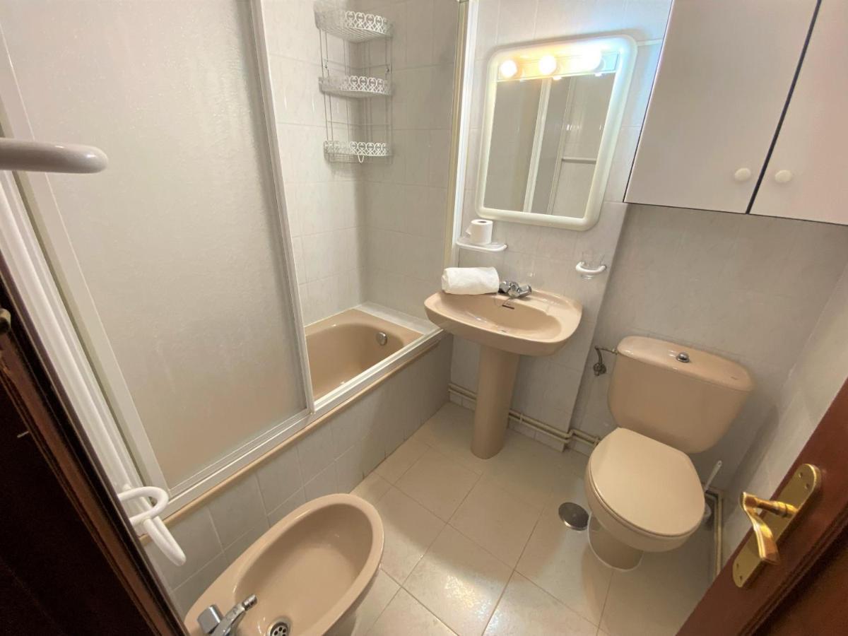 Isla Plana Apartamento Playas De Quejo מראה חיצוני תמונה